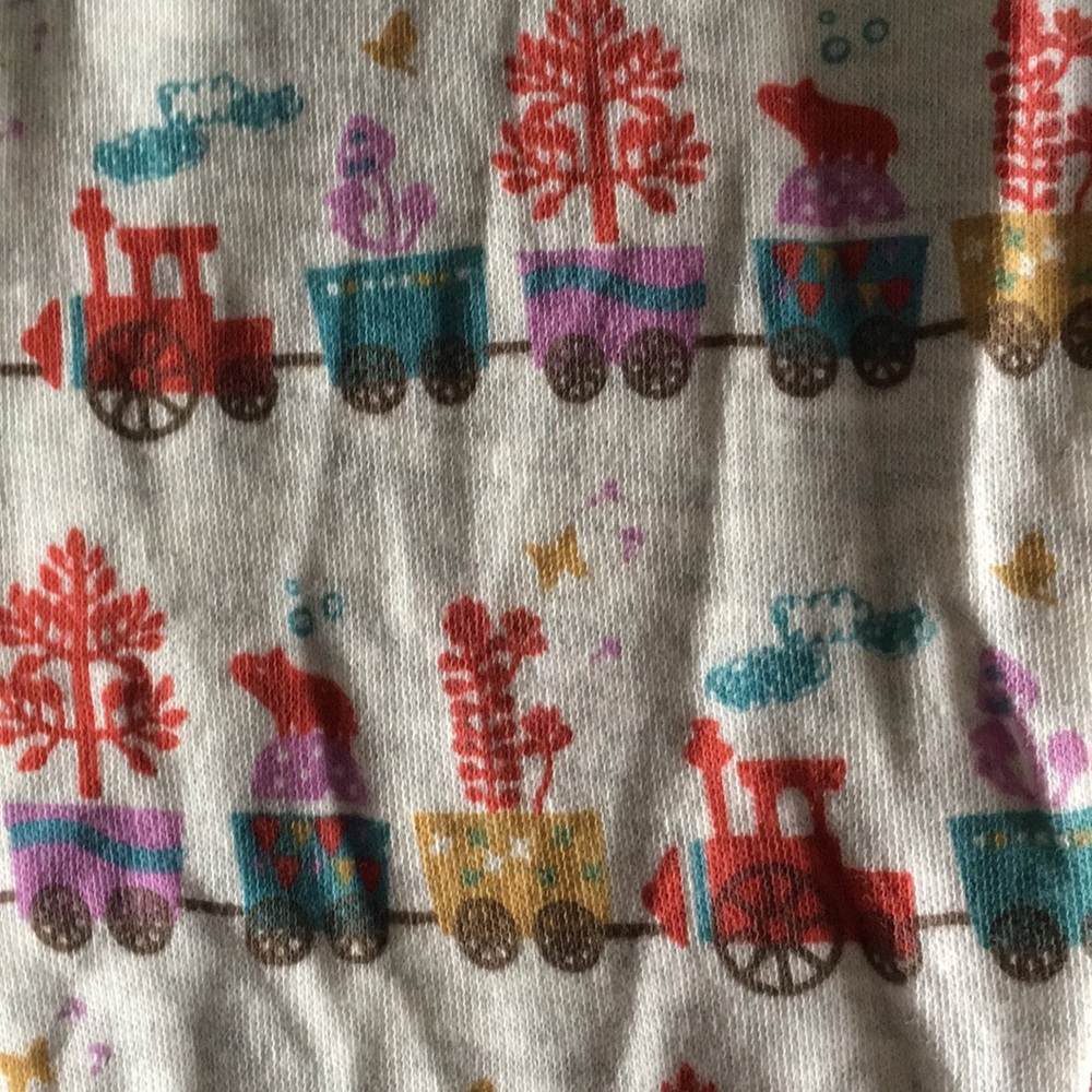 Futafuta - Girls Japanese Train Leggings (NWT)